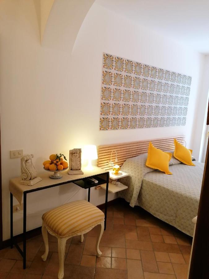 B&B Villa Teresa Sorrento Exterior foto