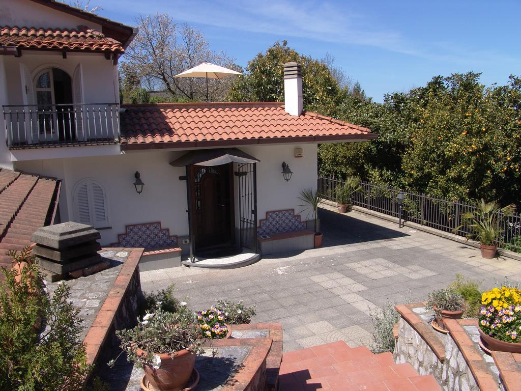 B&B Villa Teresa Sorrento Exterior foto